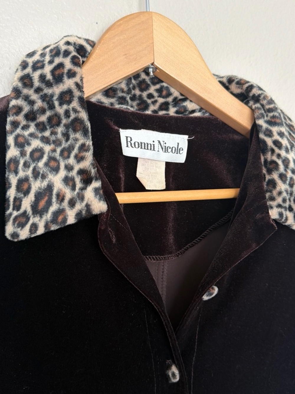 Ronni Nicole Brown Velvet Dress with Leopard Collar and Cuffs - Picture 8 of 8